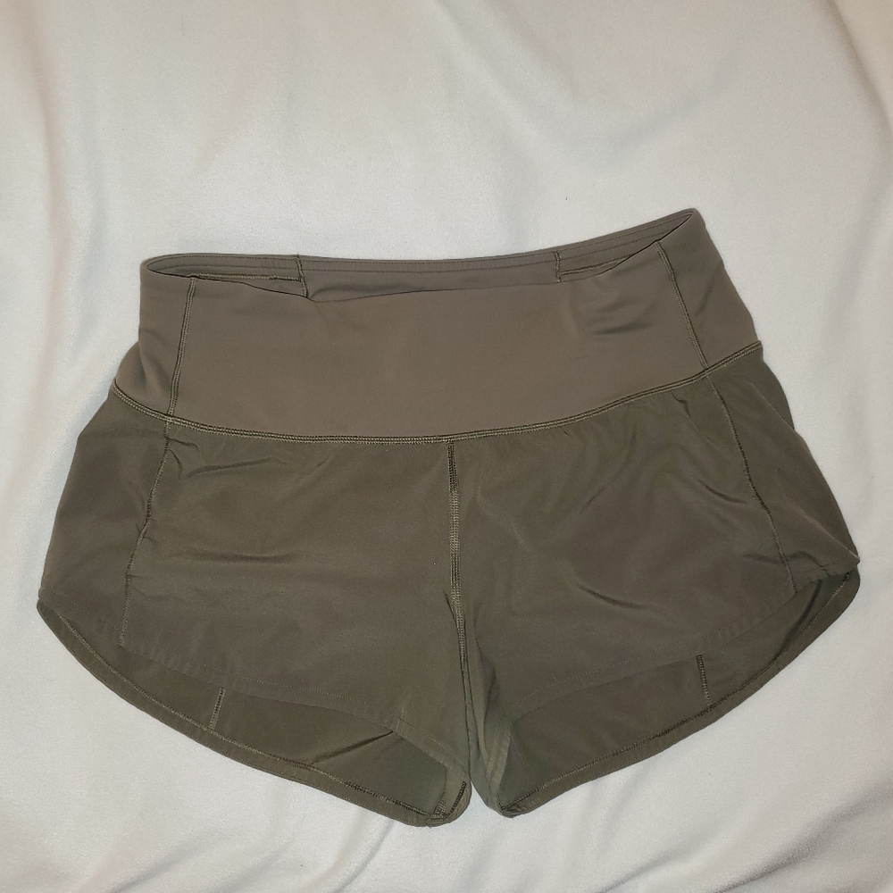 Lululemon Speed Up, high rise, 2.5", size 8